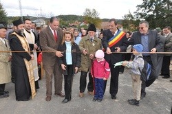 Trei poduri inaugurate de Ziua comunei Cepari
