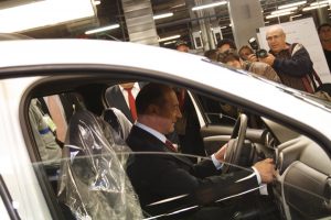 Basescu a vizitat Uzinele Dacia-Renault
