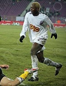 Kamara muncea la negru! Ivorianul si-a reziliat contractul si a plecat la Pandurii