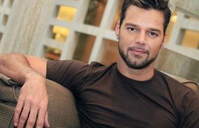 Ricky Martin a recunoscut ca este gay