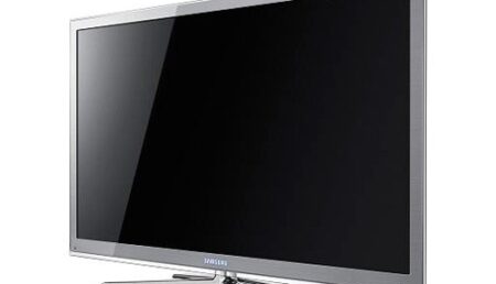 Samsung a lansat cel mai mare televizor Full HD 3D din lume