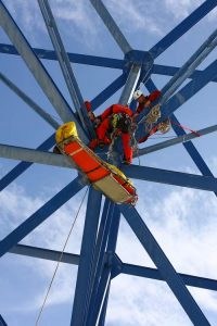 Salvamontisiti argeseni s-au pregatit in Franta