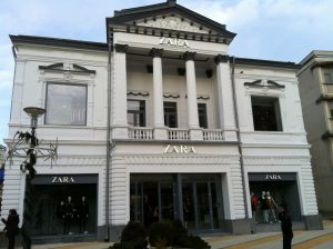 Zara si KFC, business-urile care au schimbat fata Pitestiului