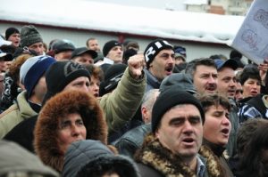 IATĂ DE CE 10.000 DE ARGEȘENI VOR PROTESTA ÎN MIOVENI!