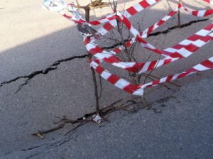 Zeus face lucrari de mantuiala in Turcesti, altii sunt injurati