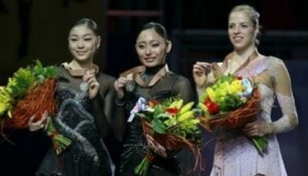 Patinaj artistic: Japoneza Miki Ando, campioană mondială