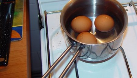 Cum sa faci oua fierte…perfecte!