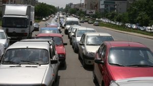 România riscă sancţiuni UE şi noi procese dacă nu modifică taxa auto şi nu restituie banii