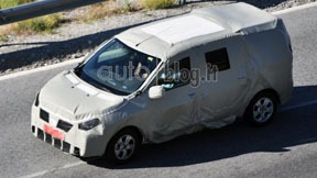 Dacia face „upgrade” la Logan MCV şi Duster