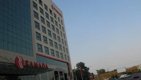 Hotel_Ramada_037