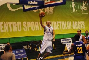Se anunță spectacol de zile mari la Sala Sporturilor!