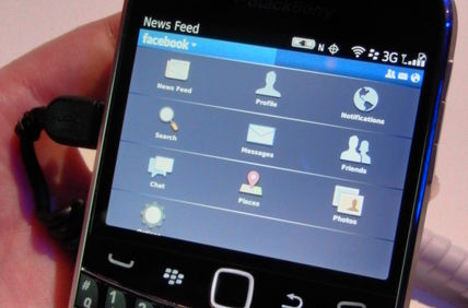 blackberry-bold-9900-3