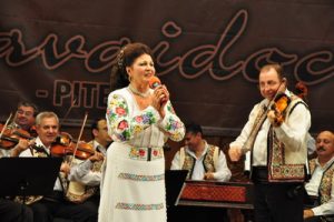 Jenant: Irina Loghin a facut playback la Zavaidoc!