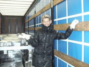 O stewardesă din Germania şi-a rupt piciorul în drum spre Câmpulung-Muscel!