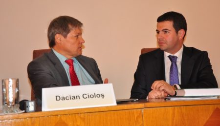 Dacian Cioloş şi Daniel Constantin, la Mărăcineni