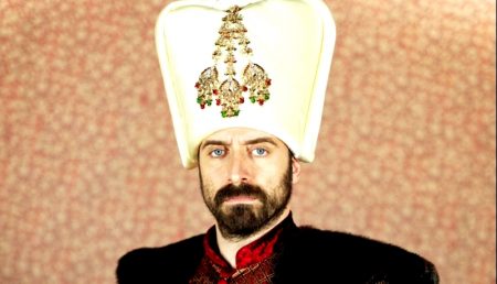 „Suleyman Magnificul”, la Curtea de Argeș cu „Băsescu” și „Doroftei”!