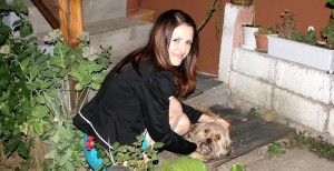 EDUCATOARE ȘI ACTIVISTĂ PENTRU DREPTURILE ANIMALELOR!