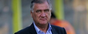 CHIVORCHIAN ÎŞI FACE CAMPANIE ÎN ARGEŞ PENTRU ŞEFIA FRF!