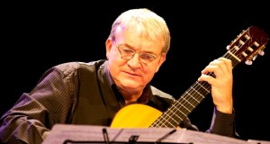 RECITAL DE CHITARĂ CLASICĂ PE SCENA FILARMONICII PITEȘTI