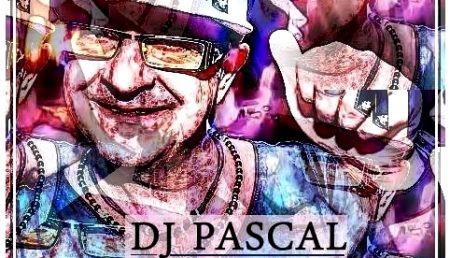 DJ PASCAL VINE ÎN VIP ROOM