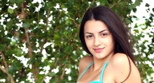 MISS POPULARITATE ÎNVAȚĂ LA „ION CANTACUZINO”