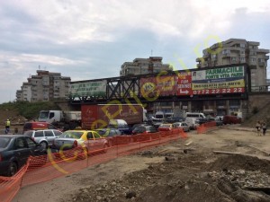 TRAFIC DE COȘMAR LA INTRAREA ÎN PITEȘTI DINSPRE ȘTEFĂNEȘTI