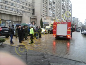 „MASCAŢII” ŞI POMPIERII, LÂNGĂ CONSILIUL JUDEŢEAN ARGEŞ