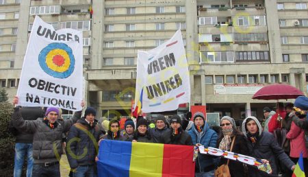 „ACŢIUNEA 2012” A MILITAT AZI ÎN PITEŞTI PENTRU UNIREA BASARABIEI CU ROMÂNIA