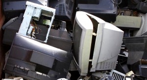 ÎN DOUĂ COMUNE ARGEȘENE, CAMPANIE DE COLECTARE A DEȘEURILOR ELECTRICE ȘI ELECTRONICE