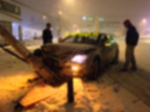 EXCLUSIV! ACCIDENT SPECTACULOS ÎN PITEȘTI CU UN BOLID DE LUX