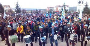 ACUM, MITING ÎN MIOVENI: JOS PONTA! JOS IOHANNIS! JOS GUVERNUL!