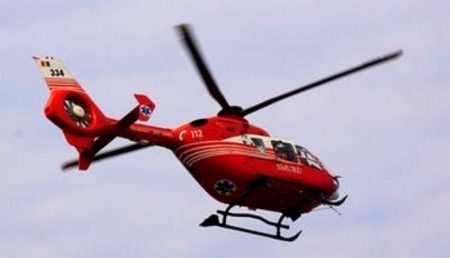 Elicopterul SMURD chemat pentru evacuarea unui turist francez rănit în Munţii Făgăraş