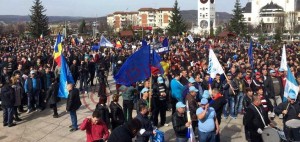 ACUM: MARELE MITING DIN MIOVENI A ÎNCEPUT! (VIDEO)