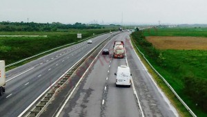 INFOTRAFIC: ACUM, PE AUTOSTRADĂ
