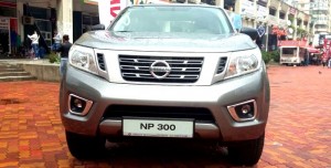 NOUL NISSAN NP 300 NAVARA LA SALONUL AUTO PITEȘTI