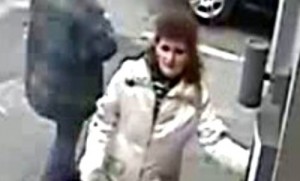 CĂUTATĂ DE POLIȚIE! BĂNUITĂ DE FURT ÎN TRIVALE