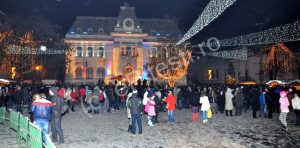 SURPRIZĂ NEPLĂCUTĂ LA REVELIONUL DIN PIAȚA PRIMĂRIEI