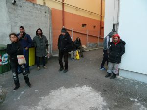 GEANTĂ CU BANI, GĂSITĂ DE UN POLIŢIST LOCAL