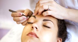 LOVITURĂ PE PIAȚA DE BEAUTY DIN PITEȘTI!