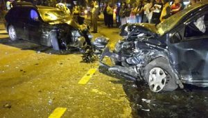 ACCIDENT GRAV ÎN PITEȘTI. MAȘINI DISTRUSE, RĂNIȚI, PANICĂ