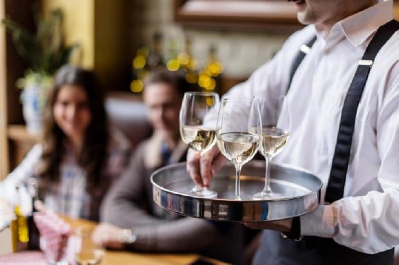 Schimbare majoră în HORECA! Clienții ies în avantaj!