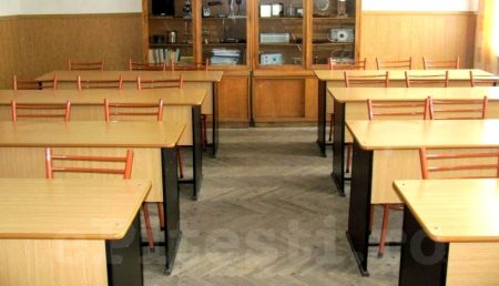 Astăzi, în Argeș, 38 de clase au activitatea suspendată din cauza COVID