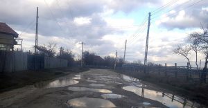 (VIDEO) ARGEȘ: AICI ÎȚI RUPI MAȘINA!
