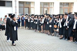 FESTIVITATE DE ABSOLVIRE LA UN IMPORTANT LICEU DIN ARGEȘ
