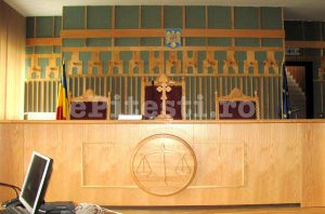 BIBLIILE DIN SĂLILE DE JUDECATĂ, SCHIMBATE