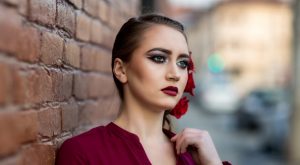 (VIDEO) TEHNICI PROFESIONALE DE MAKE-UP ÎN PITEȘTI