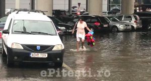 (VIDEO) ACUM: PARCAREA VIVO! PITEȘTI, INUNDATĂ