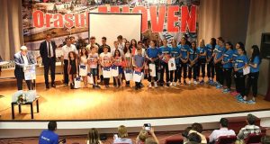 ELEVII DE SUCCES DIN MIOVENI VOR FI PREMIAȚI