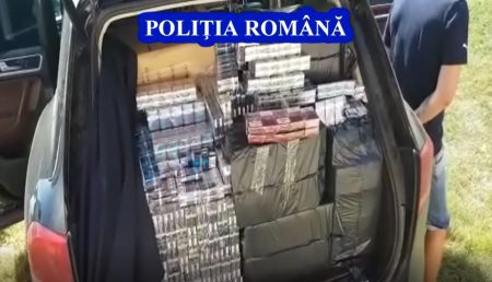 (VIDEO) ACUM: CAPTURĂ IMPRESIONANTĂ ÎN BASCOV. BĂRBAT SĂLTAT DE POLIȚIȘTI