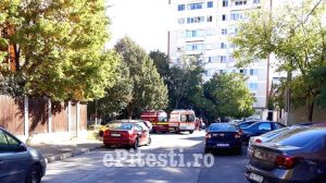 UPDATE – CRAIOVEI: O FEMEIE A MURIT DUPĂ CE A CĂZUT DE LA ETAJ